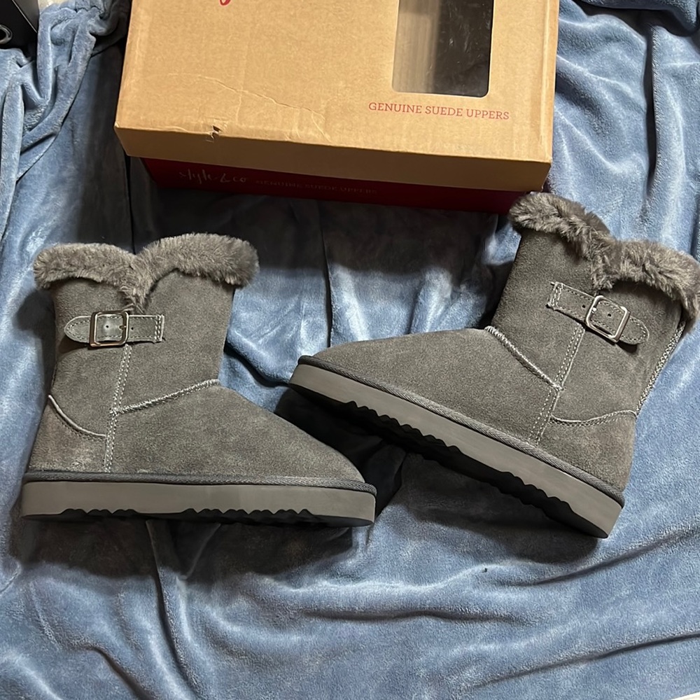 STYLE & Co. genuine suede gray boots size 6 NEW in box. Similar to UGGS